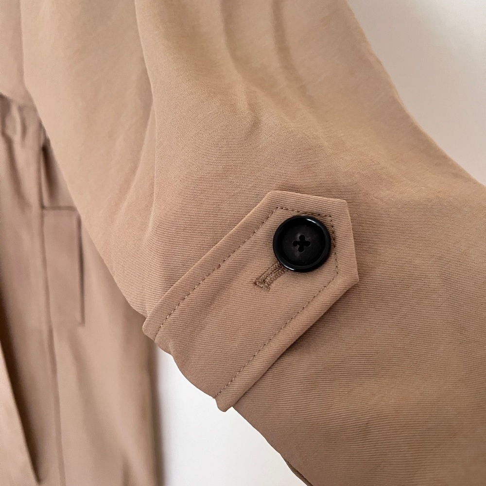 A.L.C. Designer Trench Coat Size 12 Like New Relaxed Fit Luxury Neutra - Picture 8 of 9